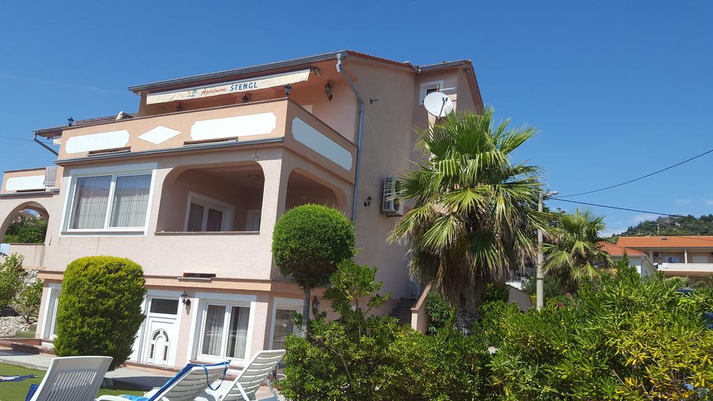 Apartments Stengl Barbat na Rabu Eksteriør billede